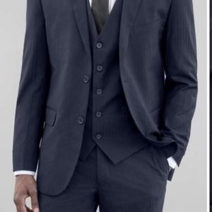 Mens Navy Blue Tone-on-tone 3 piece suit